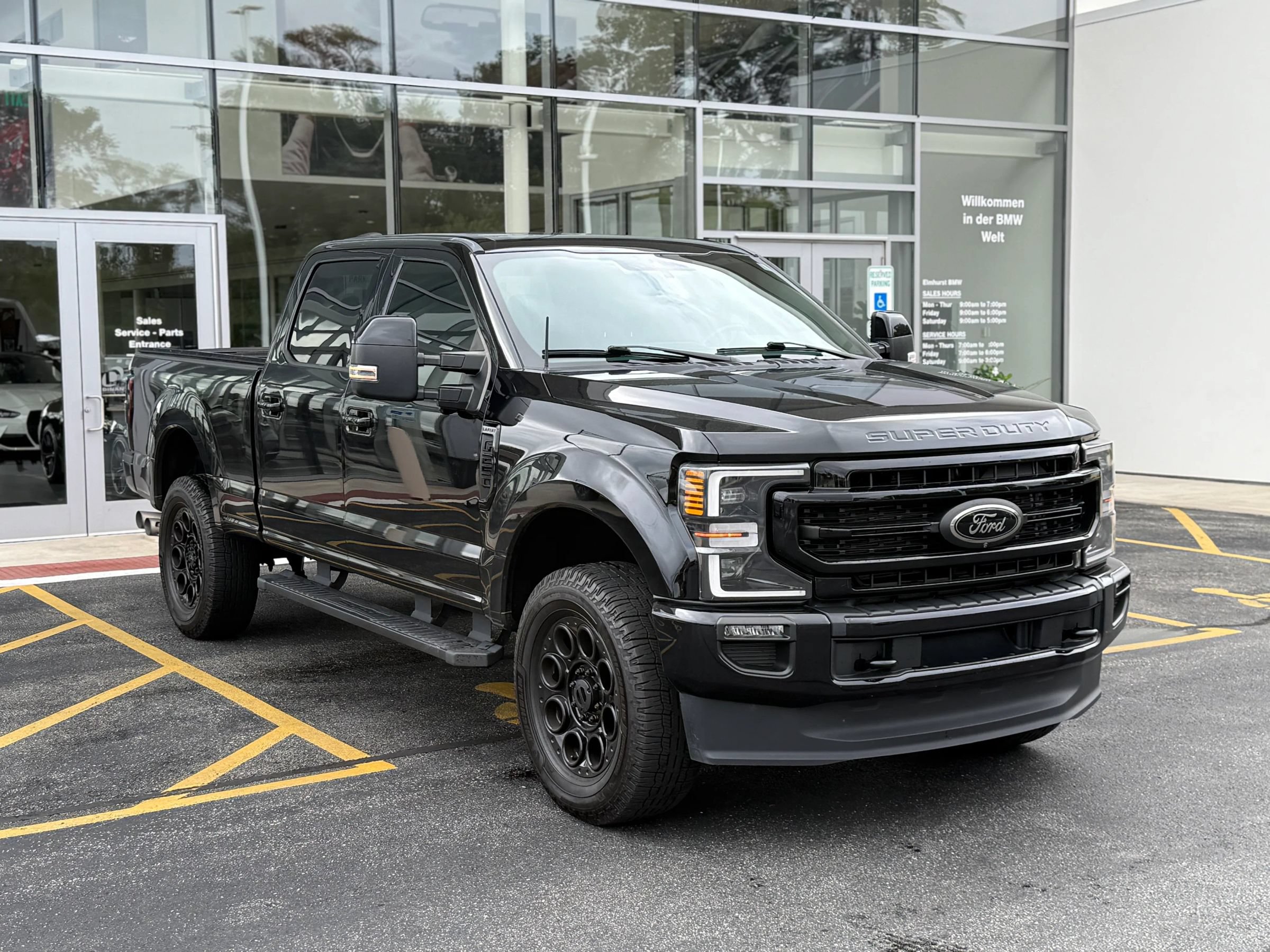 Used 2022 Ford F250 Lariat w/ Lariat Ultimate Package AWD/4WD image 1