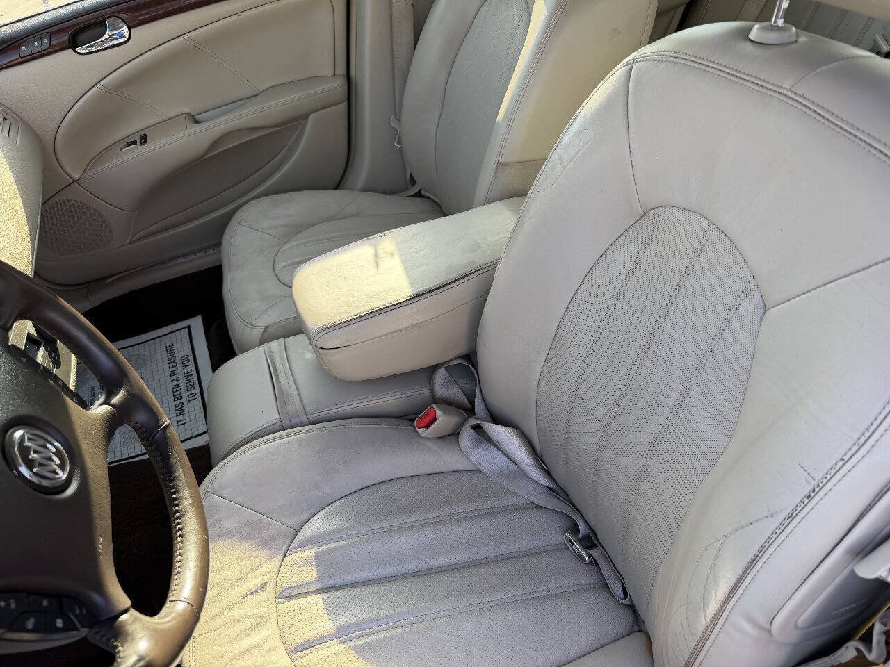 Used 2008 Buick Lucerne CXL w/ Ultra Confidence Package FWD image 27
