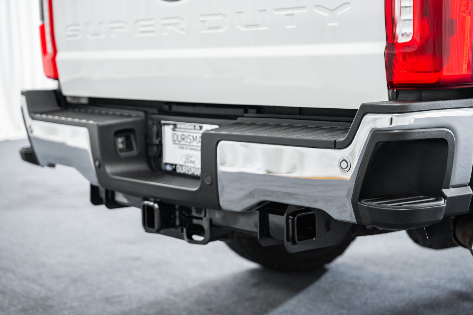 Certified 2024 Ford F250 Lariat w/ Lariat Ultimate Package AWD/4WD image 8