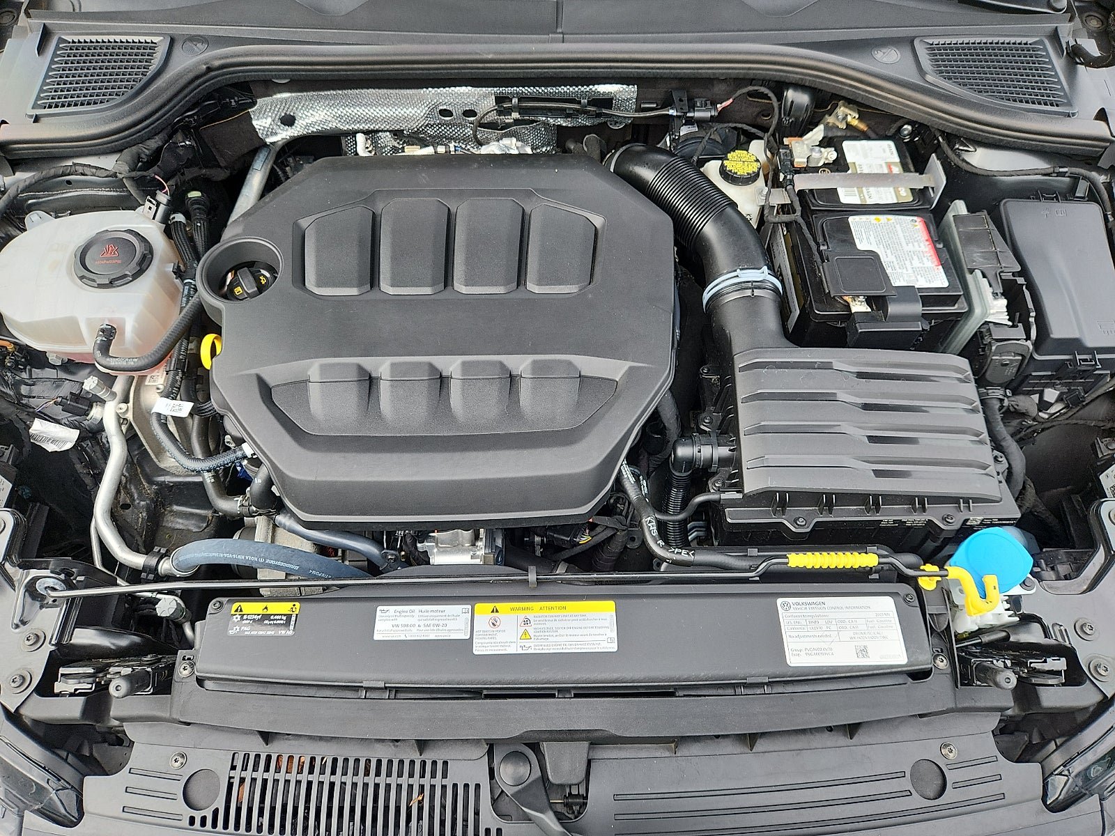 Used 2023 Volkswagen GTI SE FWD image 31