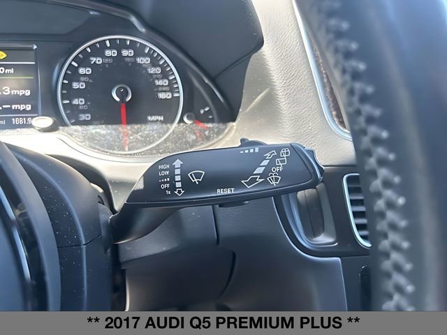 Used 2017 Audi Q5 2.0T Premium Plus w/ Technology Package AWD/4WD image 6
