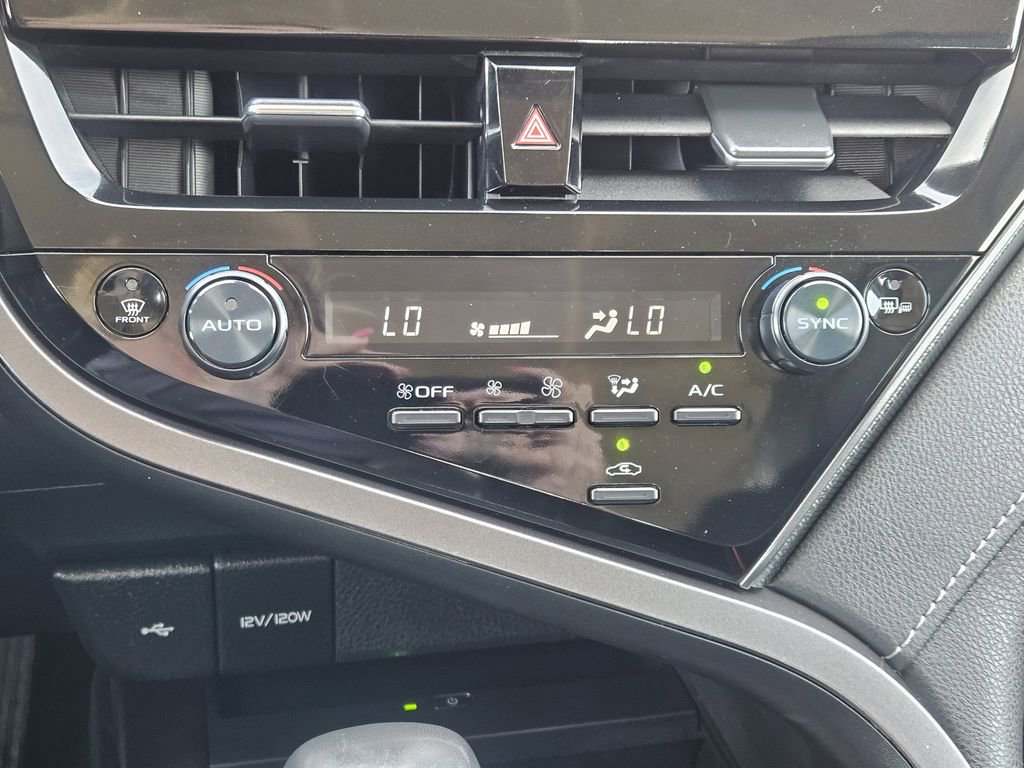 Used 2024 Toyota Camry XSE image 23