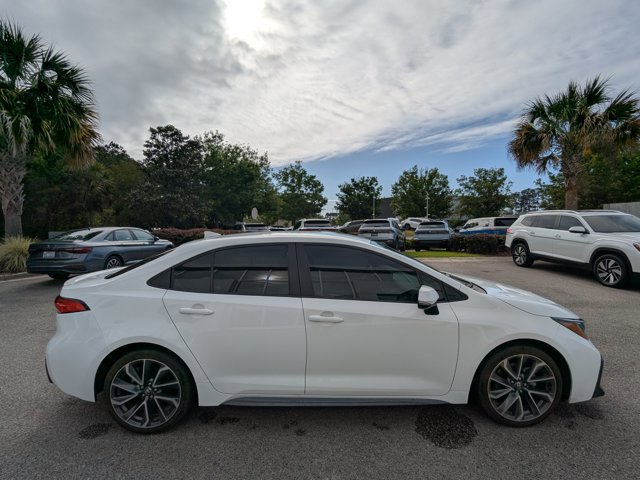 Used 2021 Toyota Corolla SE FWD image 4