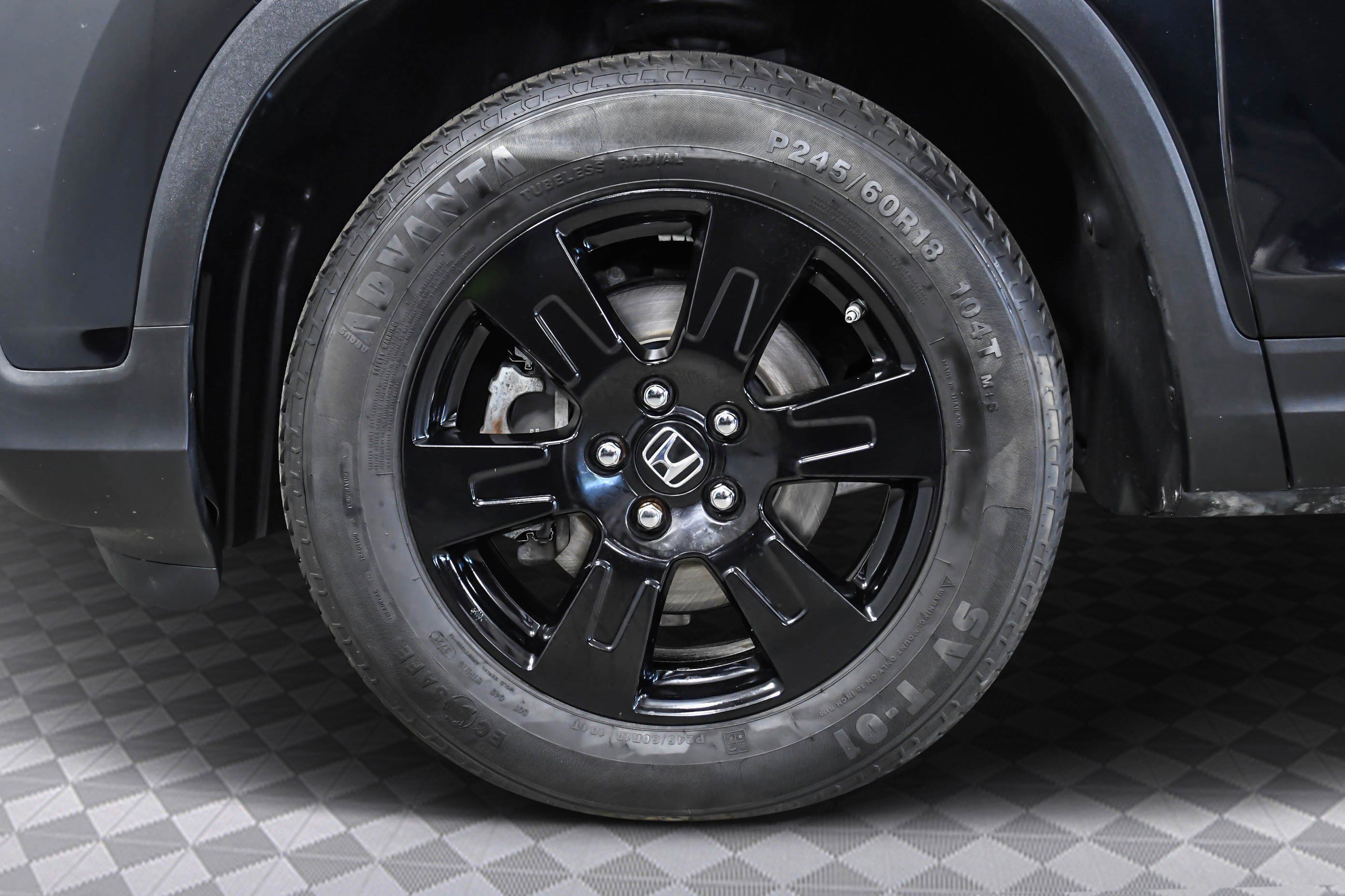 Used 2017 Honda Ridgeline Black Edition image 36