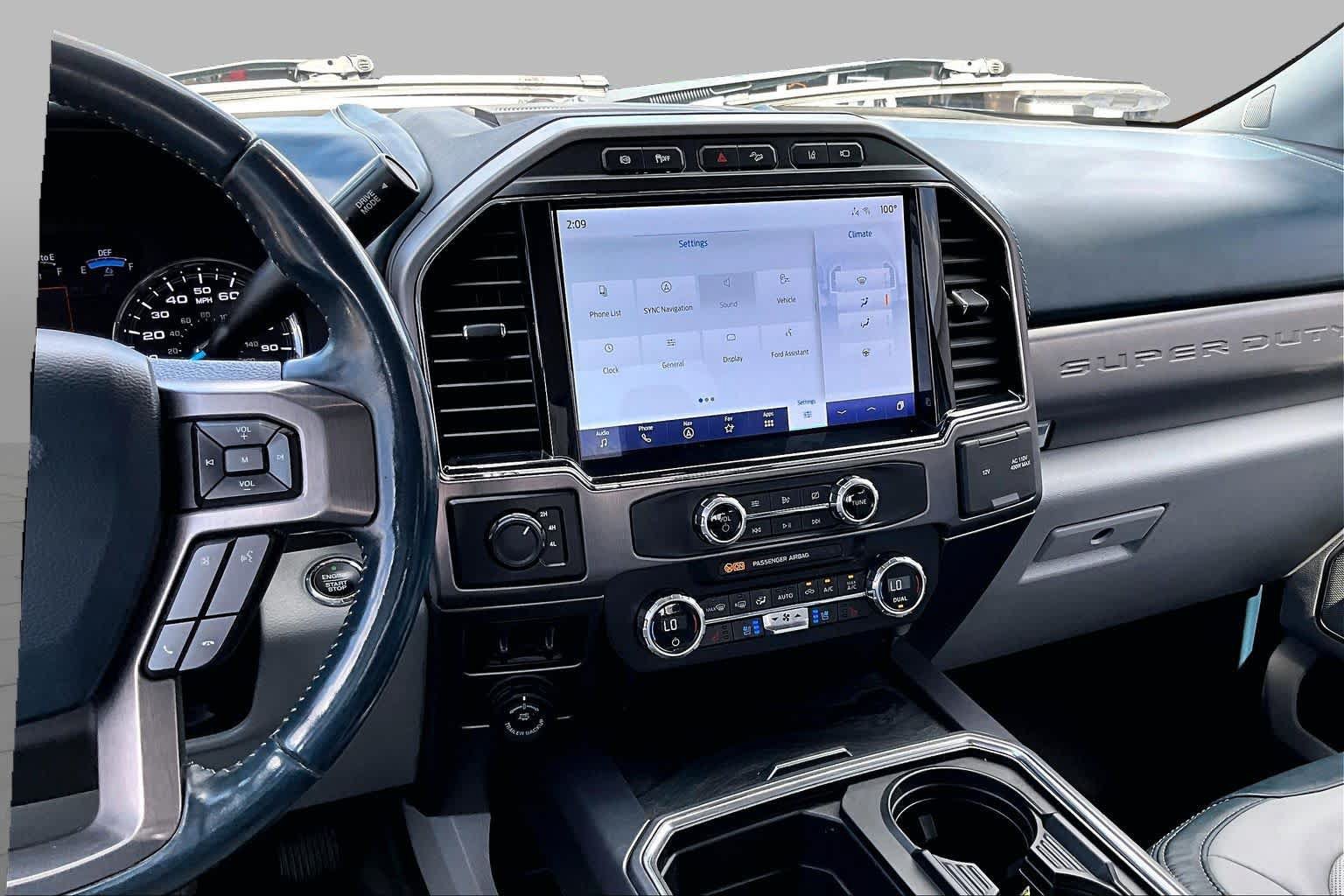 Used 2022 Ford F450 Limited w/ FX4 Off-Road Package AWD/4WD image 7