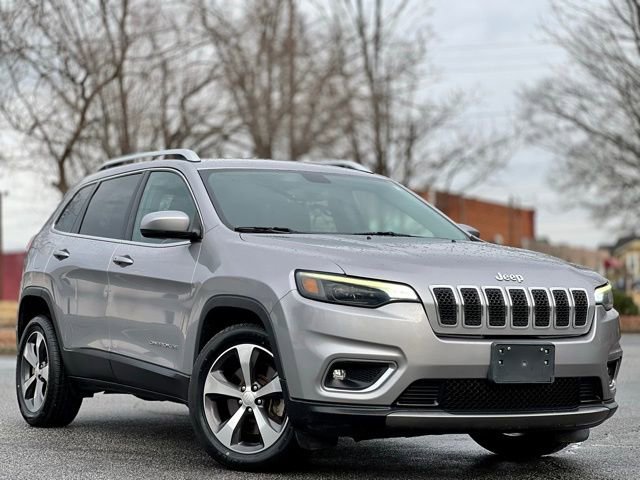 Used 2019 Jeep Cherokee Limited FWD image 44