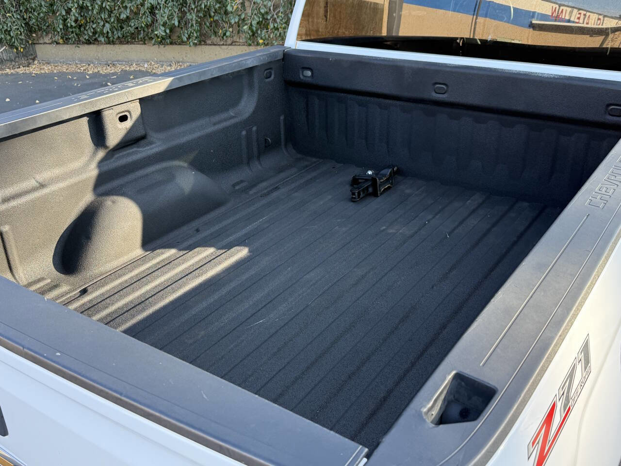 Used 2017 Chevrolet Silverado 1500 LT image 11