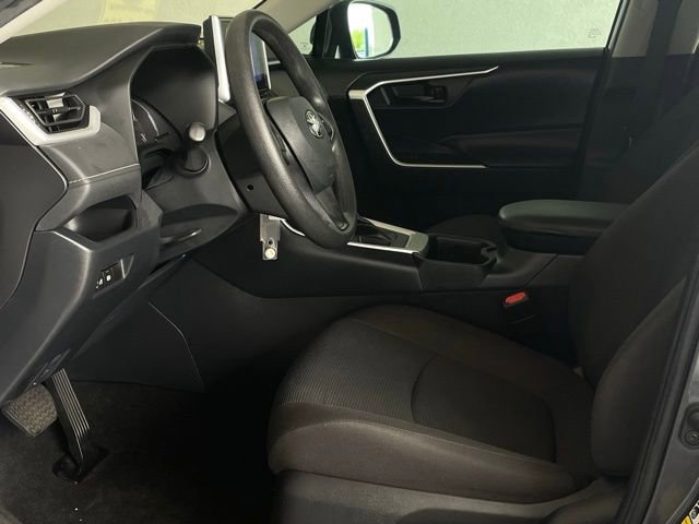 Used 2023 Toyota RAV4 LE image 15