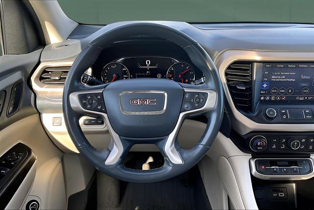 Used 2023 GMC Acadia Denali w/ Denali Technology Package AWD/4WD image 12
