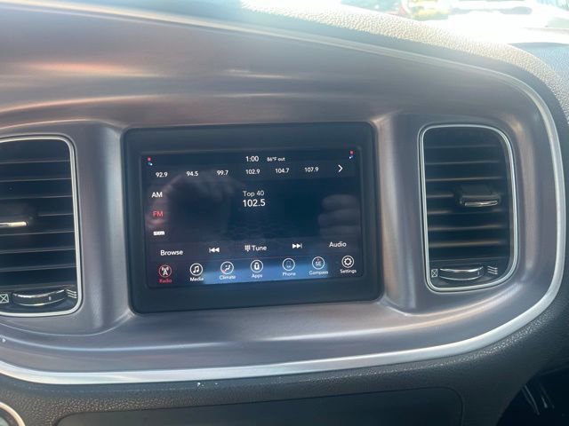 Used 2019 Dodge Charger SXT image 21