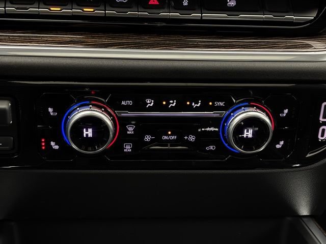 New 2026 GMC Sierra 1500 Elevation w/ Elevation Premium Package AWD/4WD image 27