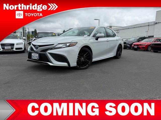 Used 2023 Toyota Camry XSE w/ Cold Weather Package FWD image 3