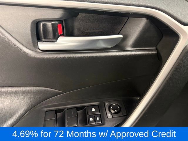 Used 2020 Toyota RAV4 XLE image 30