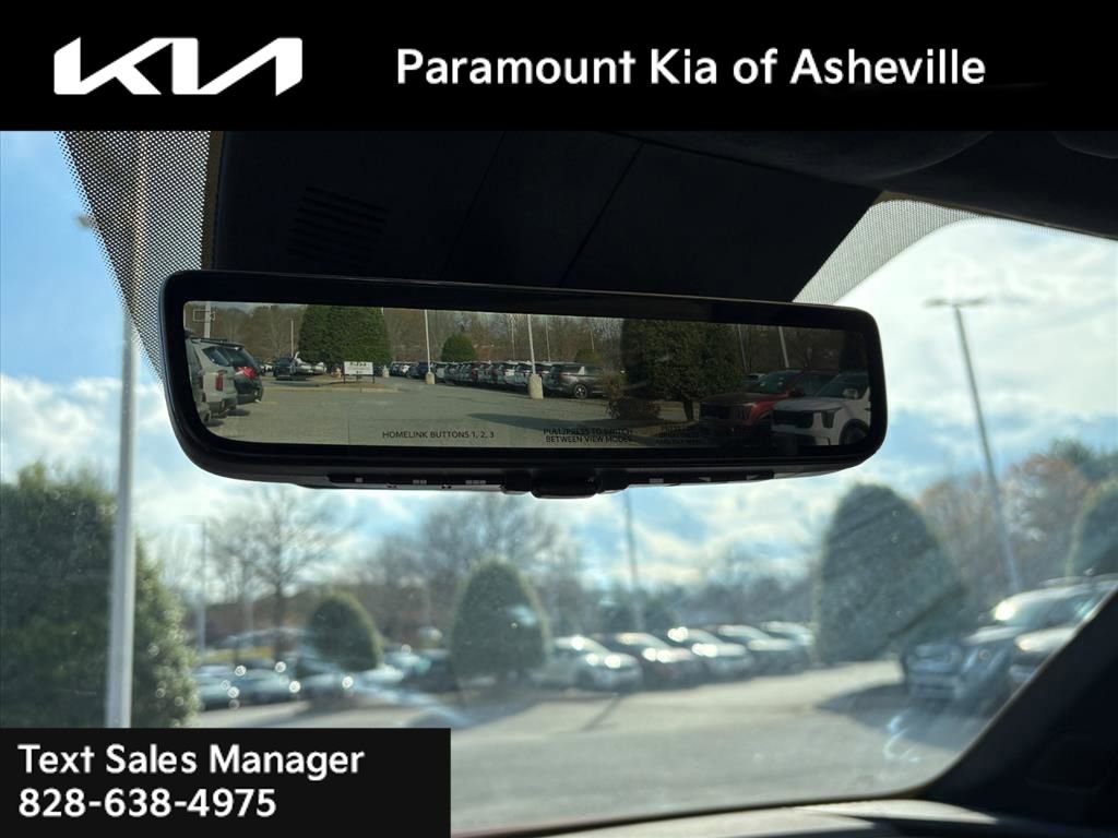 Certified 2025 Kia Sorento SX Prestige w/ Olive Brown Leather Package image 17