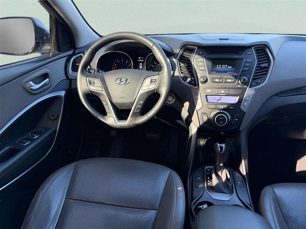 Used 2016 Hyundai Santa Fe Limited FWD image 15