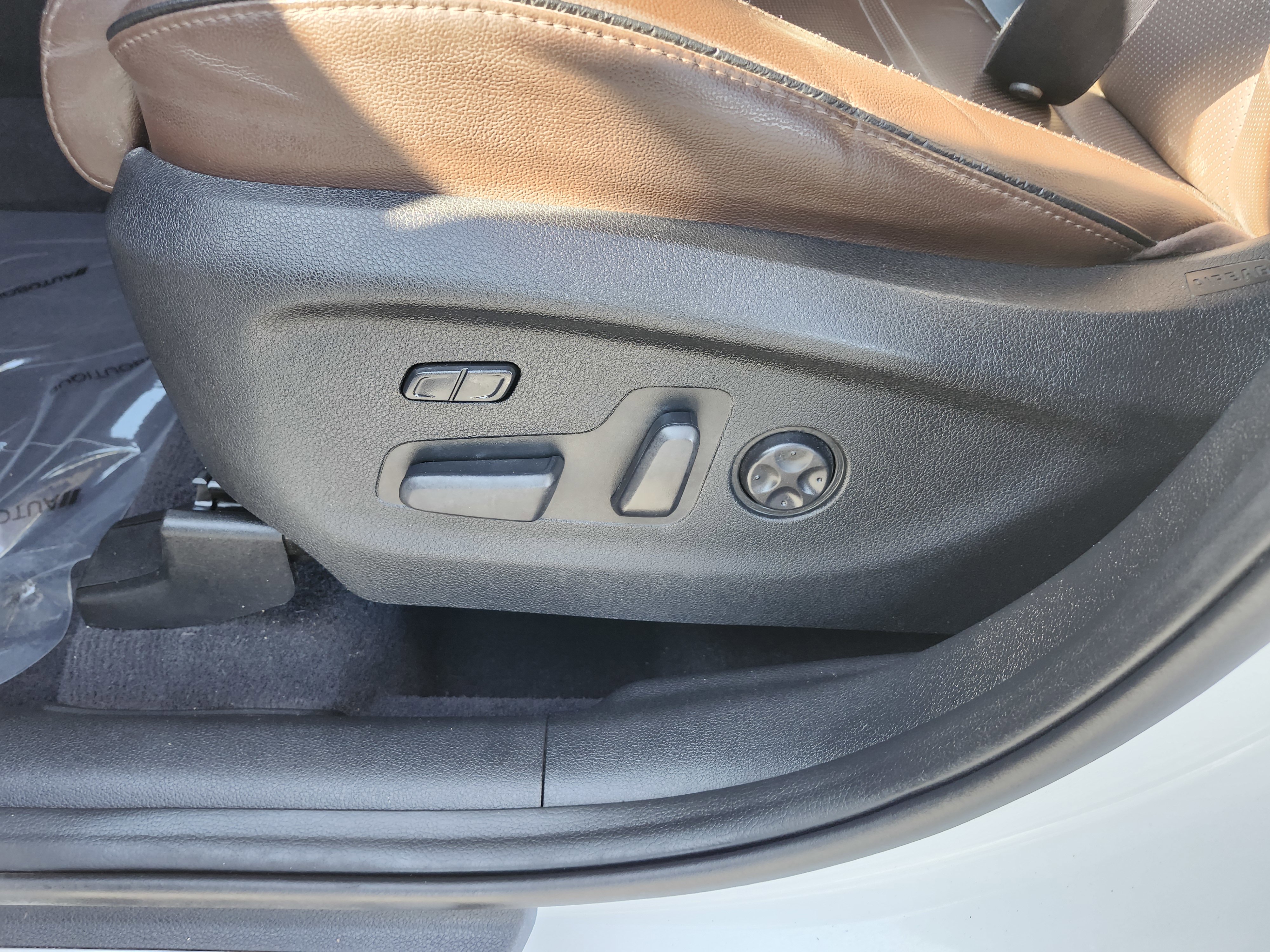 Used 2019 Kia Sorento SX image 30