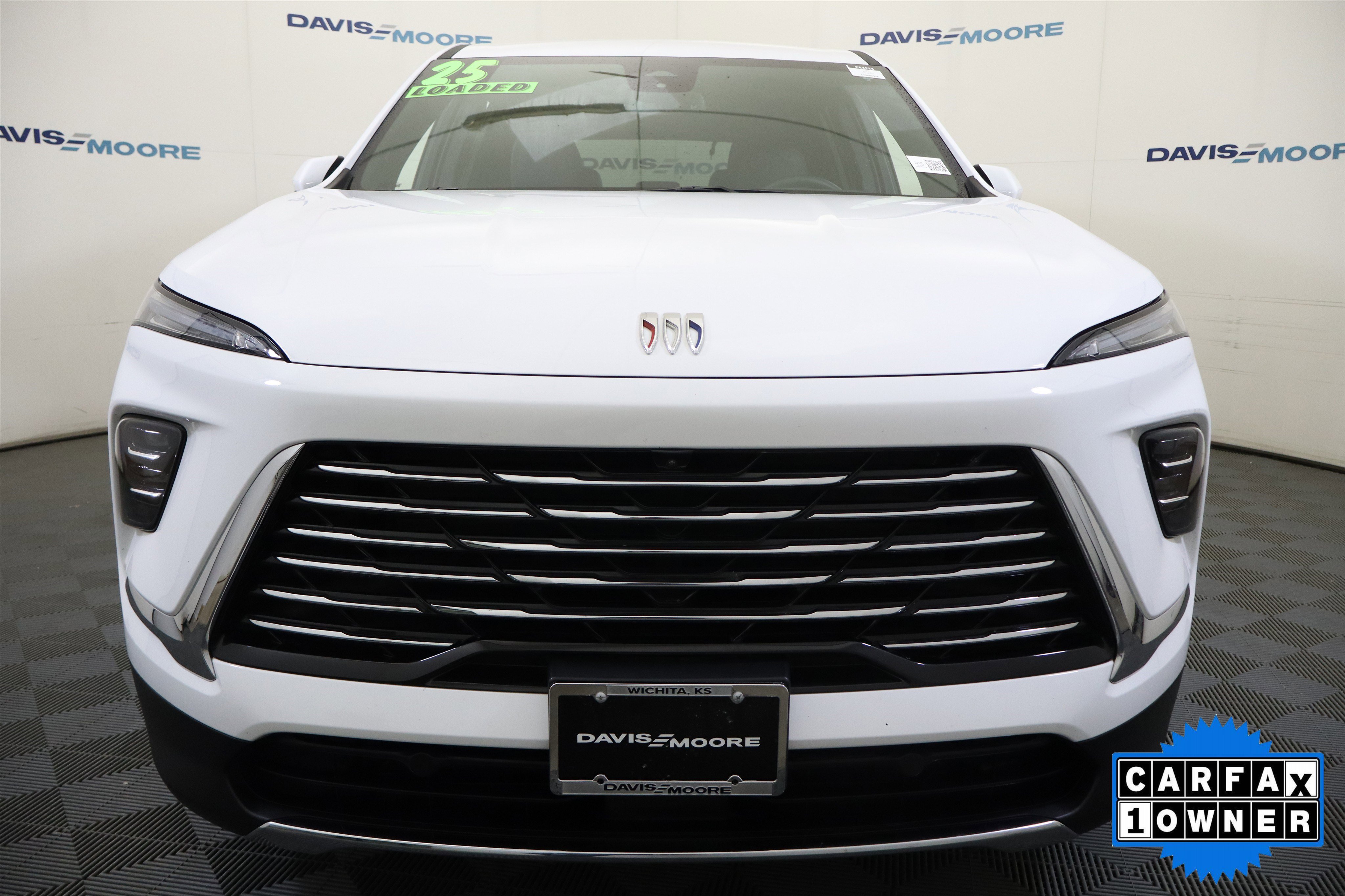 Used 2025 Buick Enclave Preferred image 13