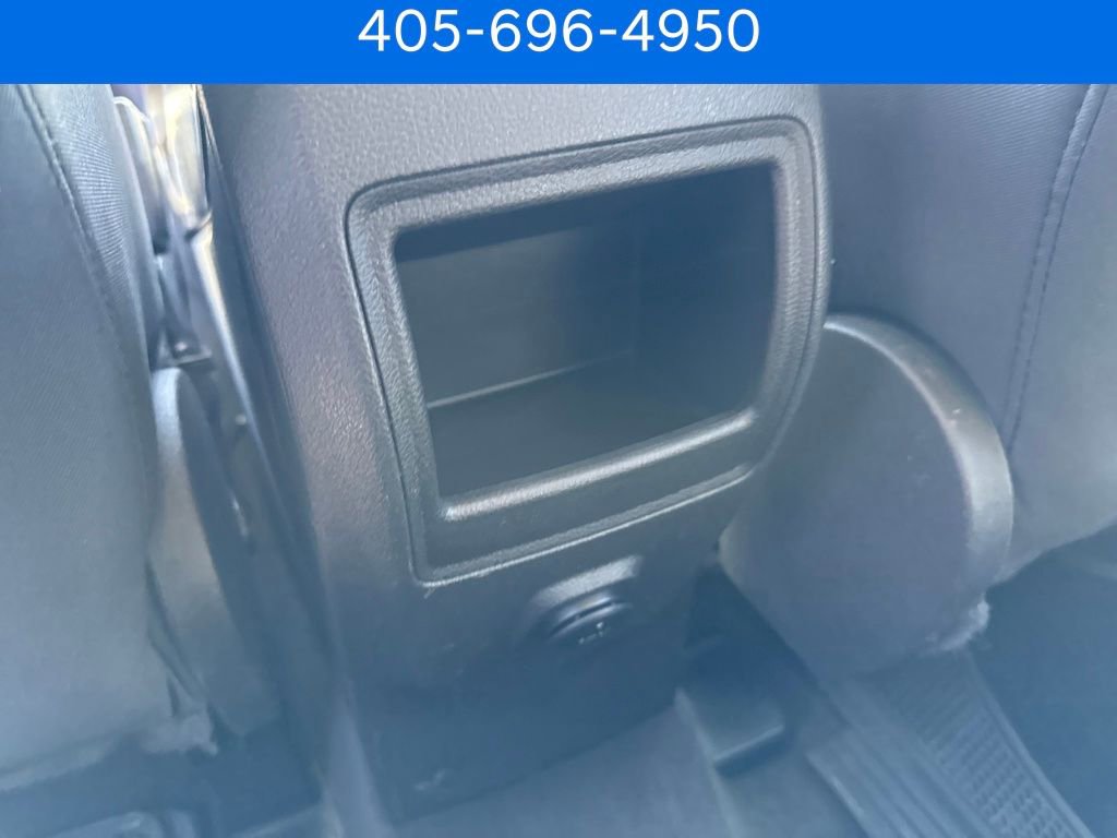 Used 2016 Ford Escape SE image 17