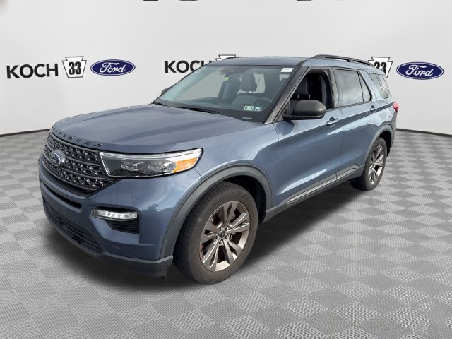 Used 2021 Ford Explorer XLT w/ Equipment Group 202A AWD/4WD image 3