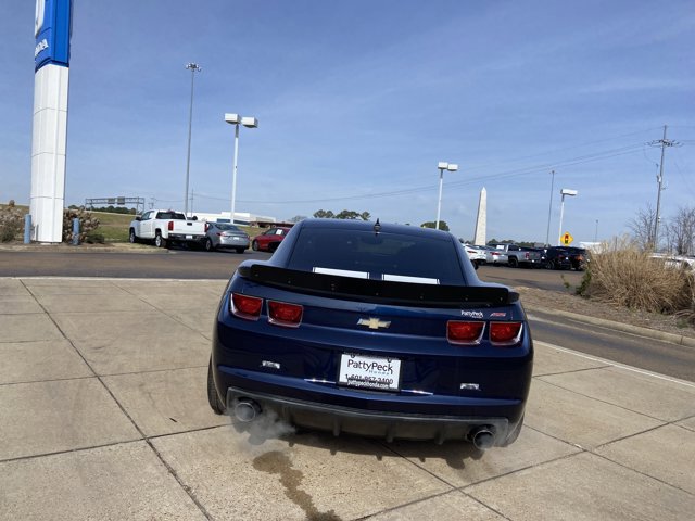 Used 2010 Chevrolet Camaro SS w/ RS Package image 9