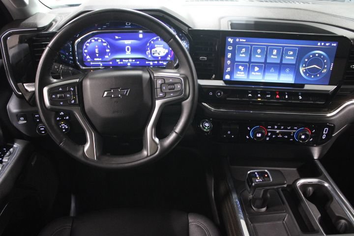 Used 2023 Chevrolet Silverado 1500 LT Trail Boss w/ Convenience Package II AWD/4WD image 31