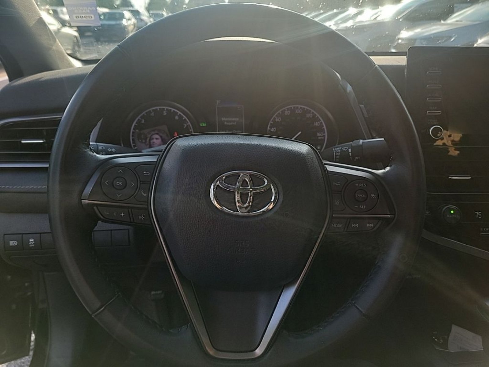 Used 2023 Toyota Camry SE w/ Convenience Package FWD image 17