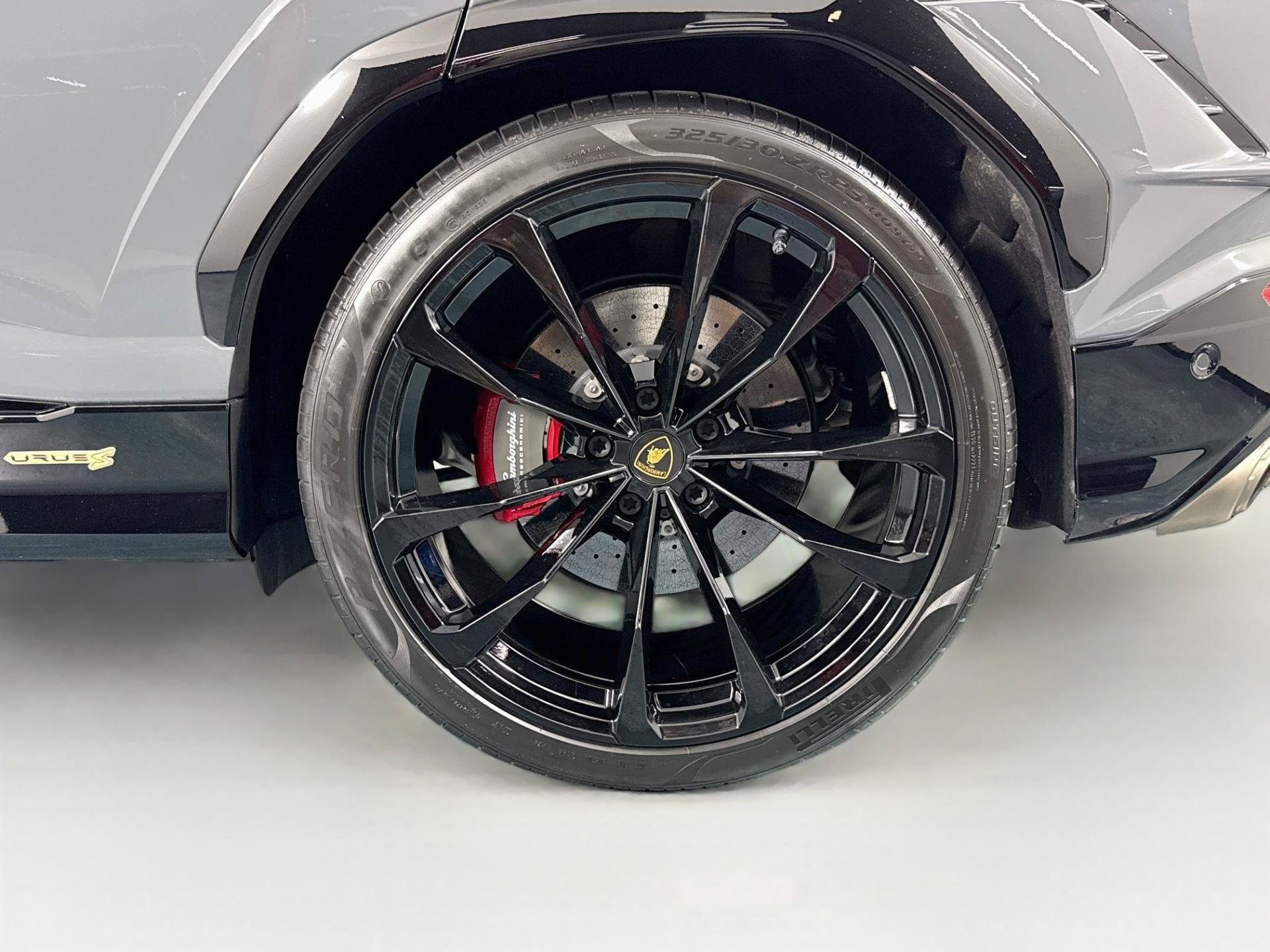 Used 2024 Lamborghini Urus S AWD/4WD image 33