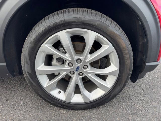 Used 2023 Ford Explorer Platinum w/ Technology Package image 9