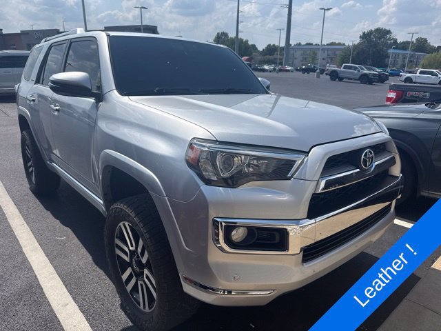Used 2018 Toyota 4Runner Limited AWD/4WD image 3