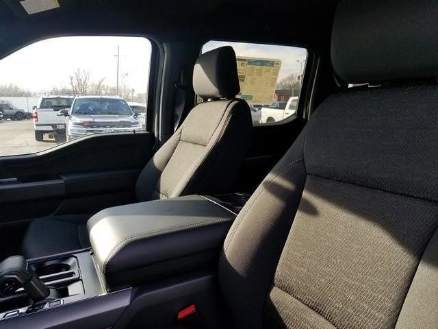 New 2025 Ford F150 XLT w/ Equipment Group 302A MID image 19