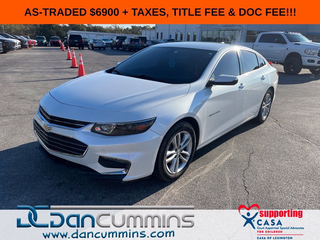 Used 2018 Chevrolet Malibu LT FWD image 1