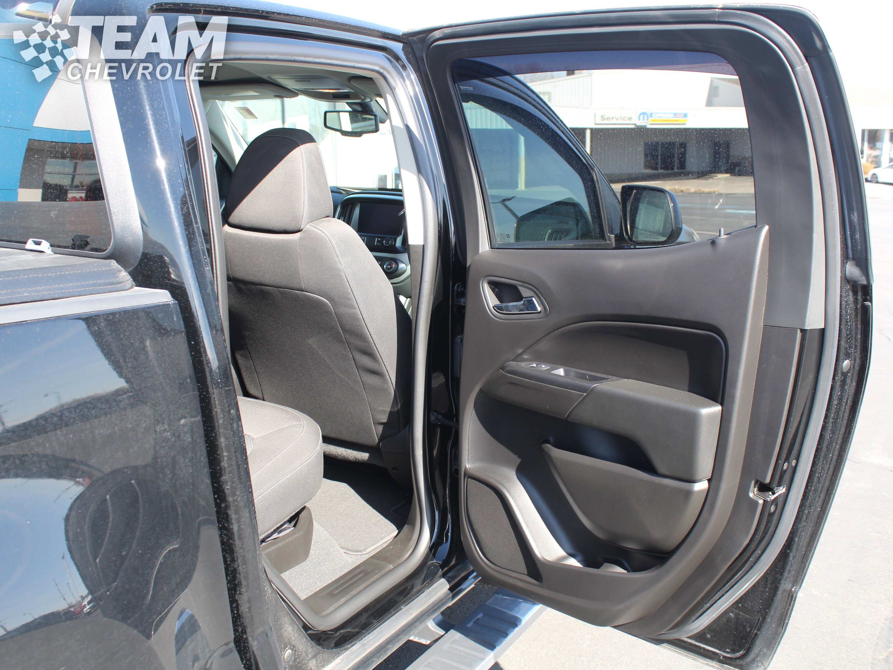 Certified 2021 Chevrolet Colorado LT w/ LT Convenience Package image 22