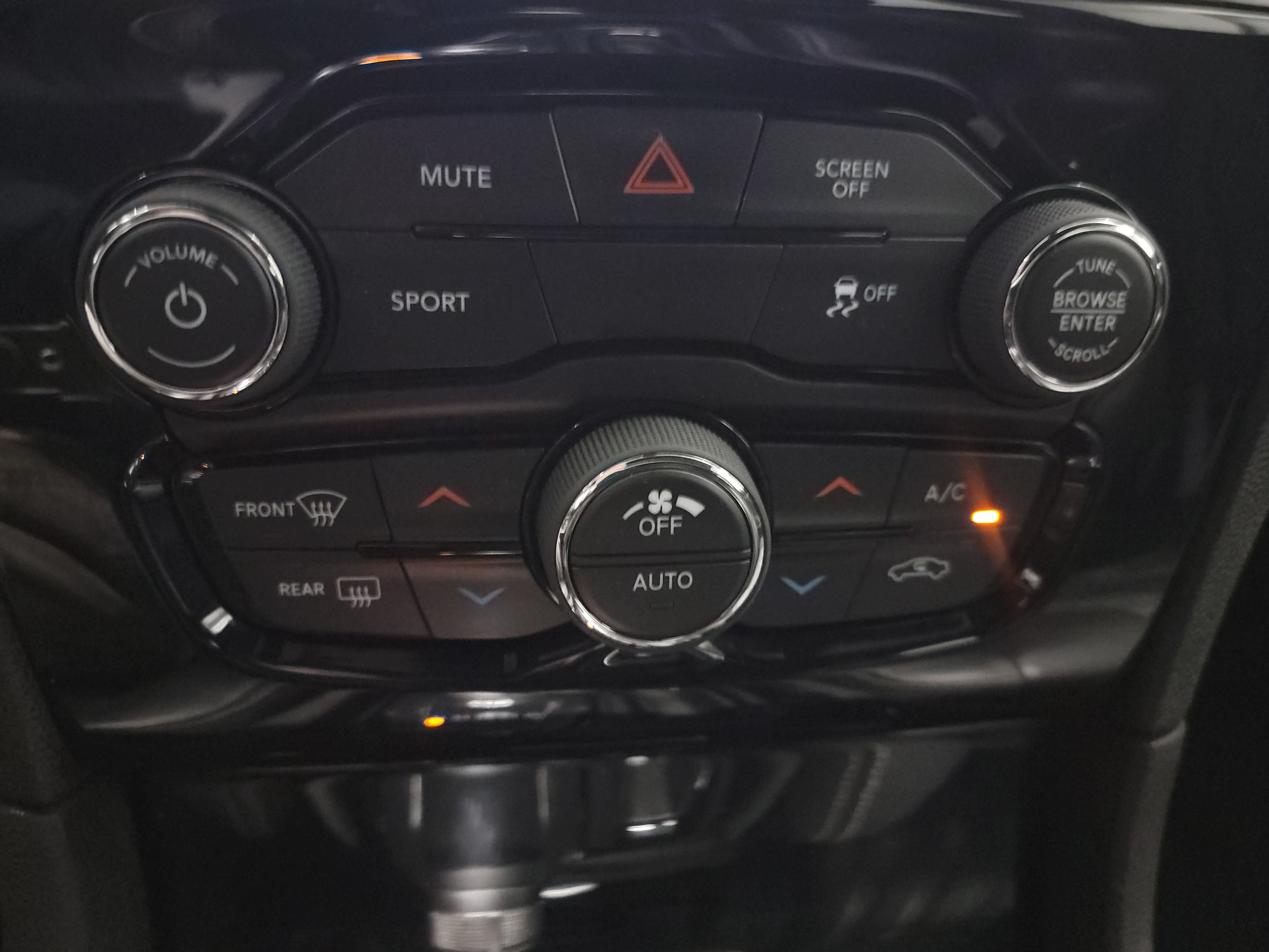 Used 2019 Chrysler 300 S w/ S Model Appearance Package RWD image 21