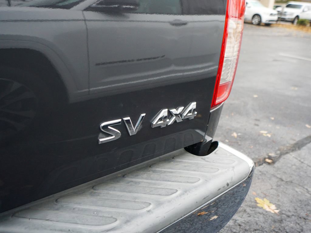 Used 2012 Nissan Frontier SV image 3