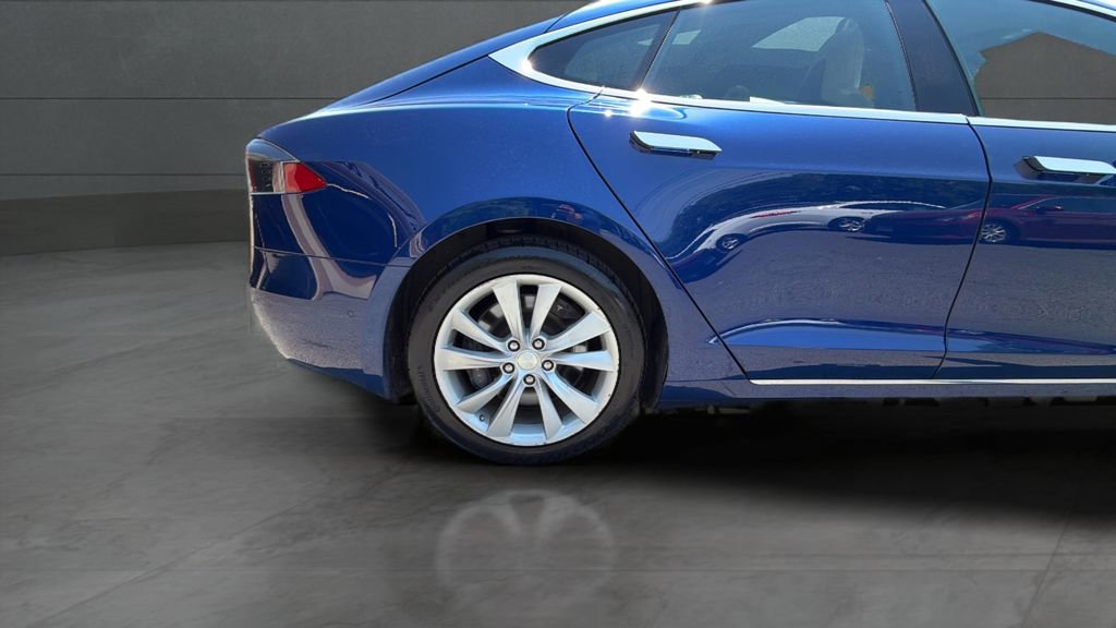 Used 2016 Tesla Model S 90D AWD/4WD image 31