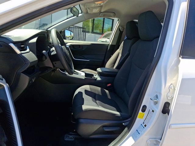 Used 2019 Toyota RAV4 LE w/ All Weather Liner Package AWD/4WD image 13