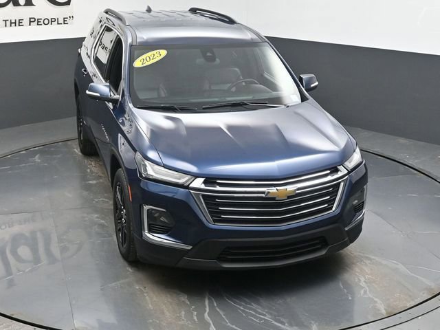 Used 2023 Chevrolet Traverse LT image 48