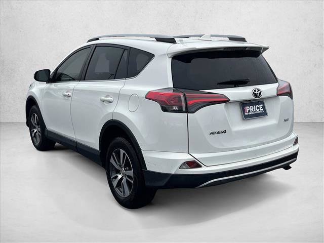 Used 2018 Toyota RAV4 XLE image 7