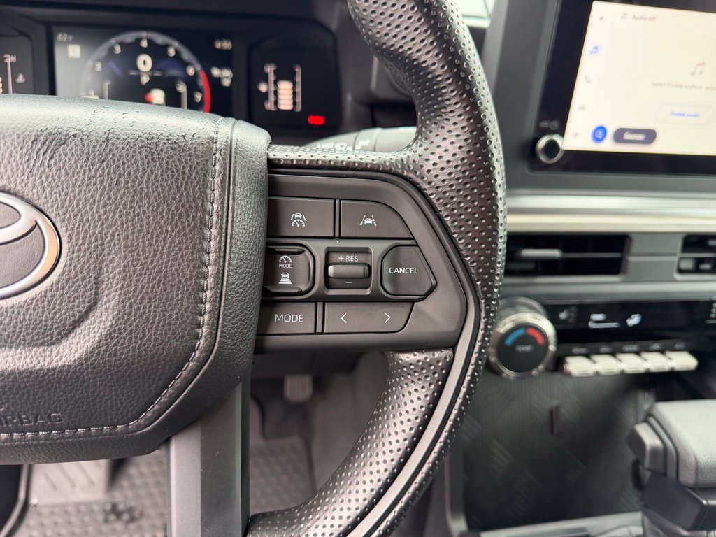 Used 2026 Toyota Tacoma SR5 AWD/4WD image 19