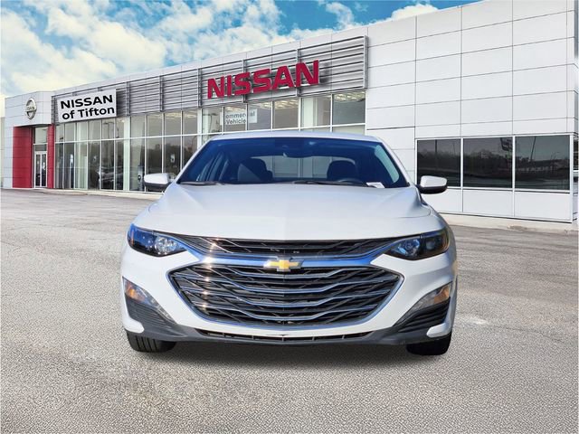 Used 2024 Chevrolet Malibu LT image 2