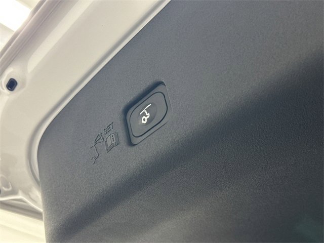 Certified 2024 Lincoln Nautilus Premier w/ Jet Appearance Package image 8