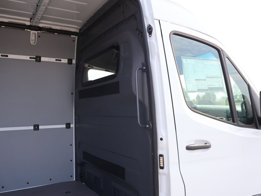 New 2026 Mercedes-Benz Sprinter 144 Cargo image 16