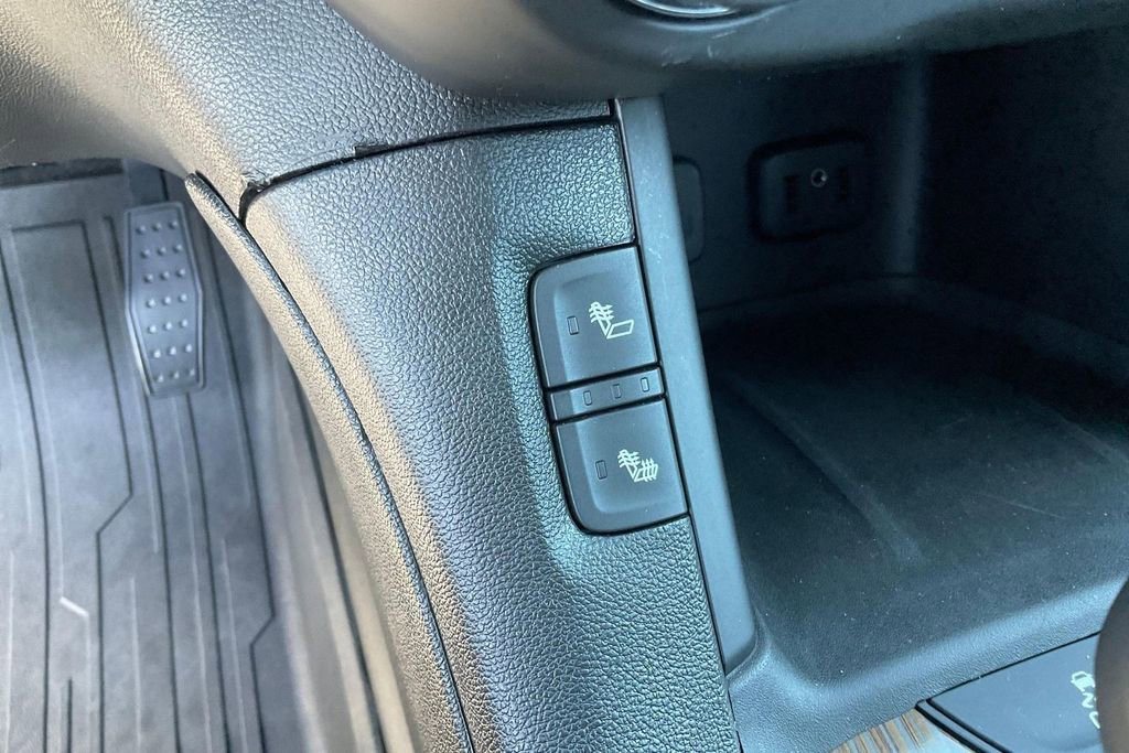 Used 2019 GMC Acadia SLE w/ Driver Alert Package I FWD image 19