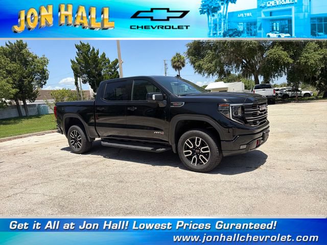 Used 2025 GMC Sierra 1500 AT4 w/ AT4 Premium Package AWD/4WD image 15