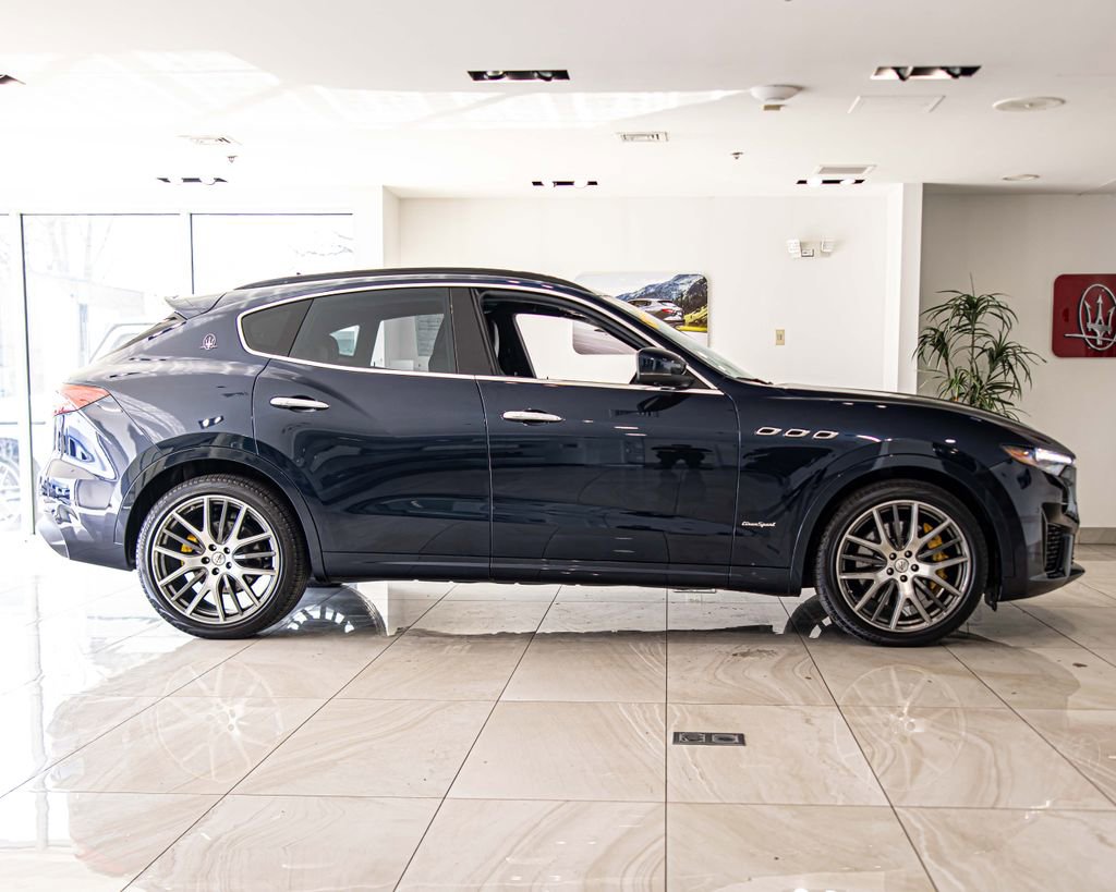 Used 2019 Maserati Levante S GranSport image 9