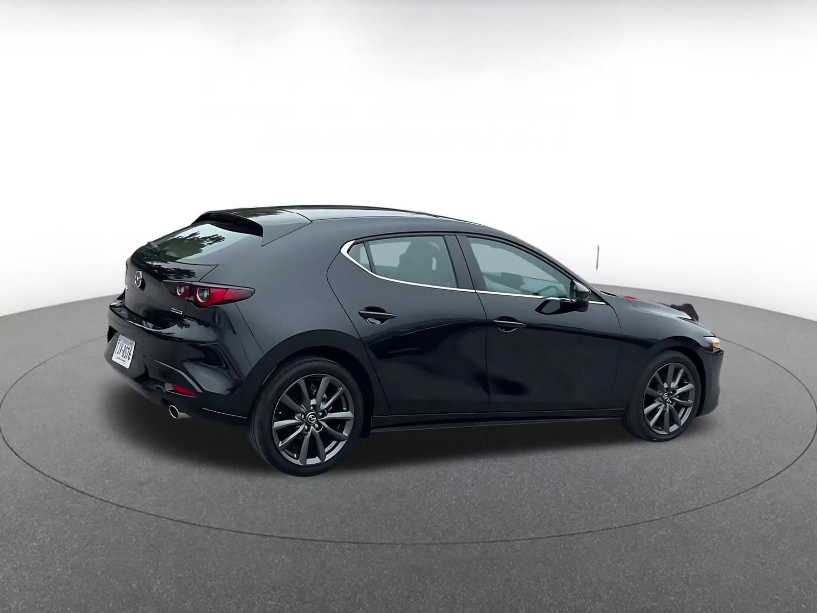 Used 2024 MAZDA MAZDA3 s FWD image 12