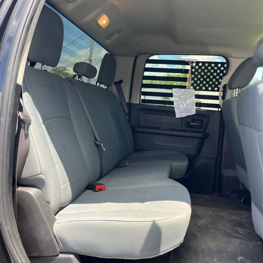 Used 2018 RAM 2500 Tradesman w/ Chrome Appearance Group AWD/4WD image 9