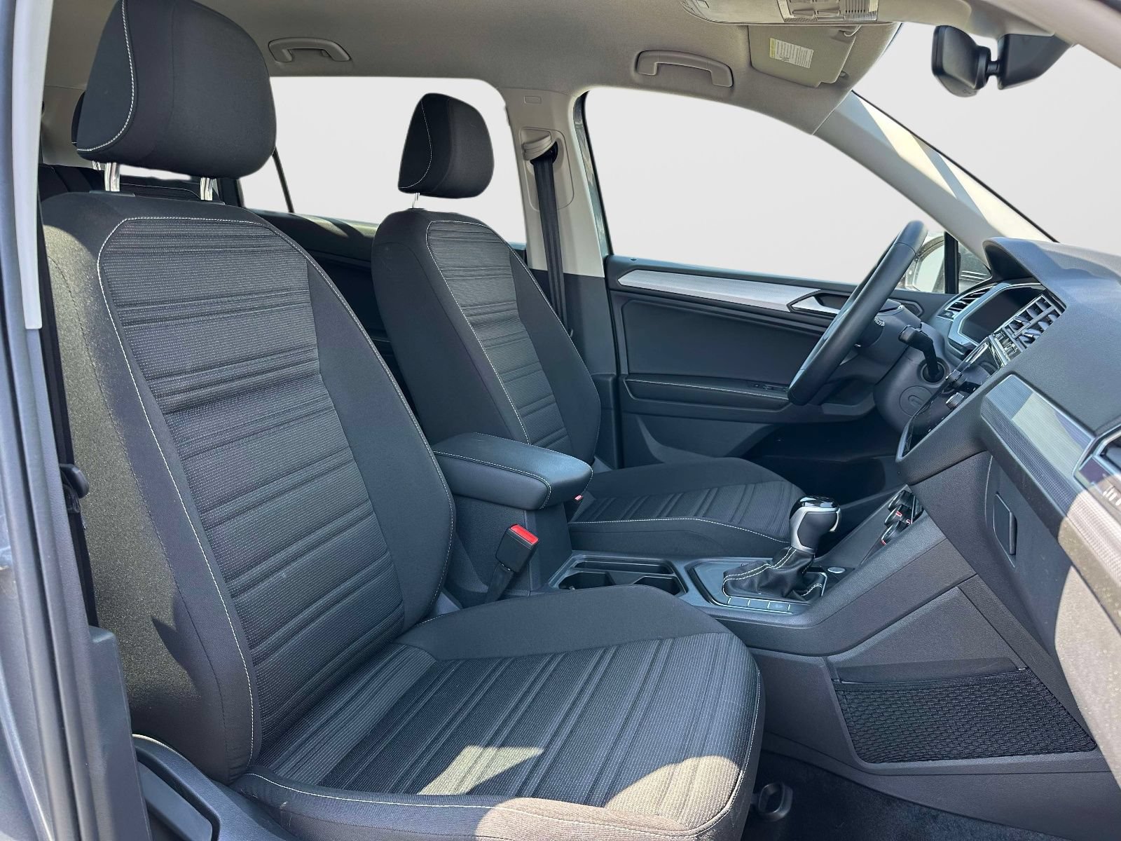 Certified 2024 Volkswagen Tiguan S FWD image 10