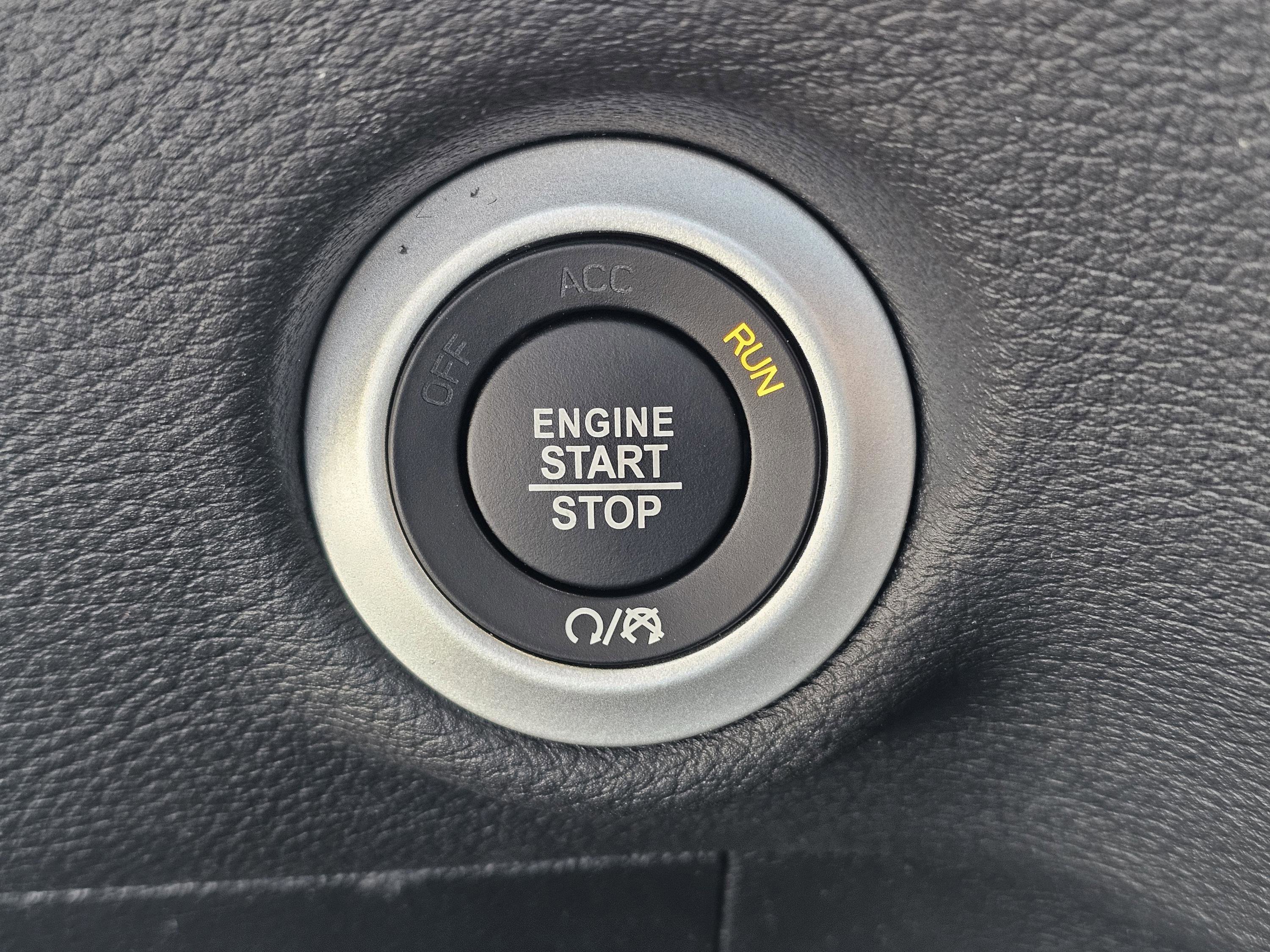 New 2026 Chrysler Pacifica Select w/ S Appearance Package image 24