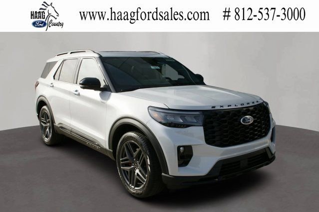 New 2026 Ford Explorer ST-Line w/ ST-Line Street Pack image 1